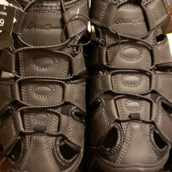 New without tagsEddie Bauer Bump Toe Black Sandals - Picture 5 of 6